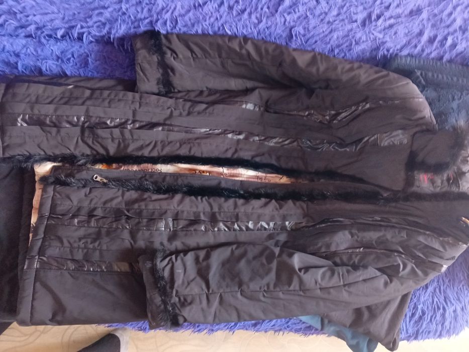 Продам куртку осенняя, весенняя