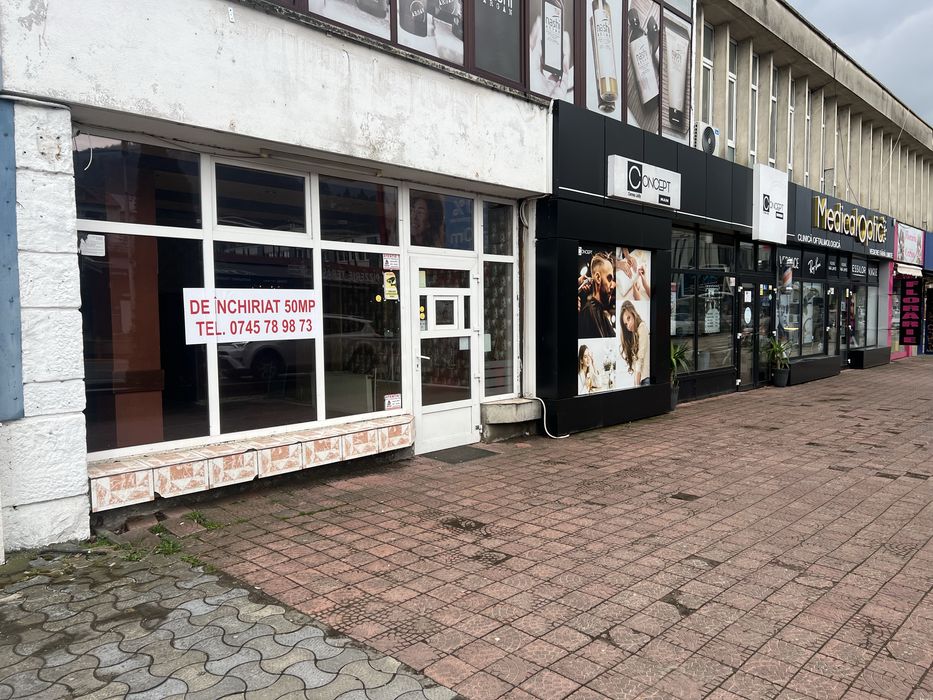 Inchiriez spatiu comercial