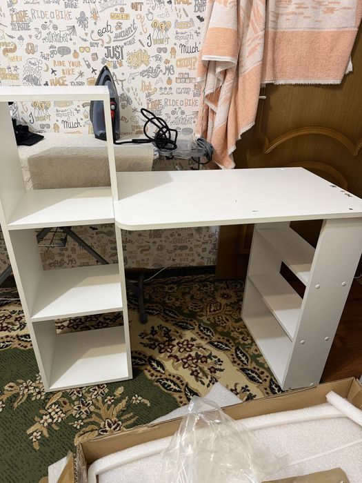 Стол детский белый