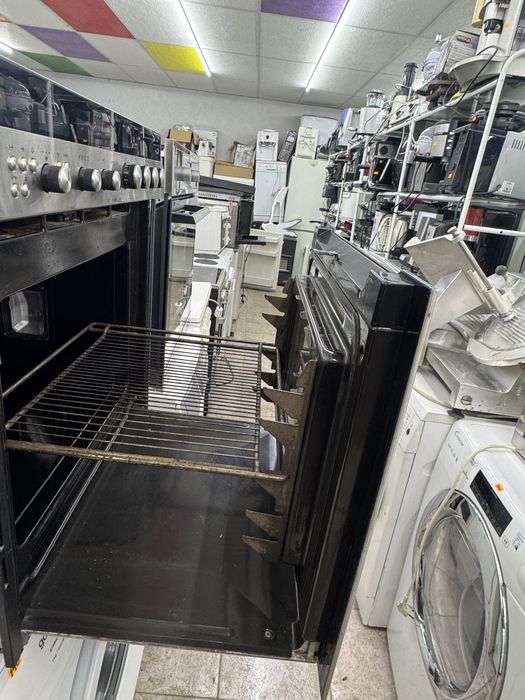 Фурна за вграждане SIEMENS