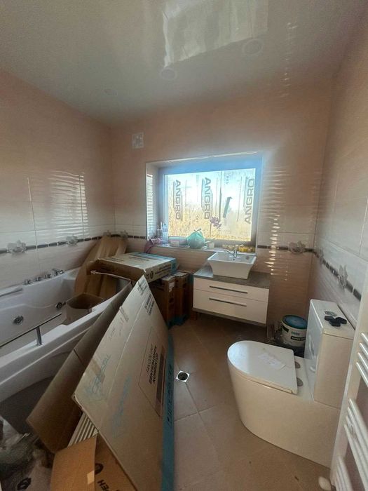 Отремонтирана къща, с. Звезда