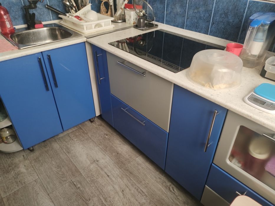 Продам кухонный гарнитур