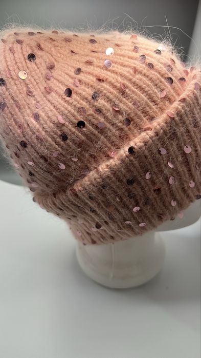 Шапки зимние 1000 тг