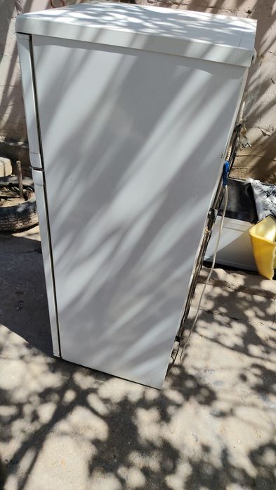 Vând frigider Funcțional Zanussi