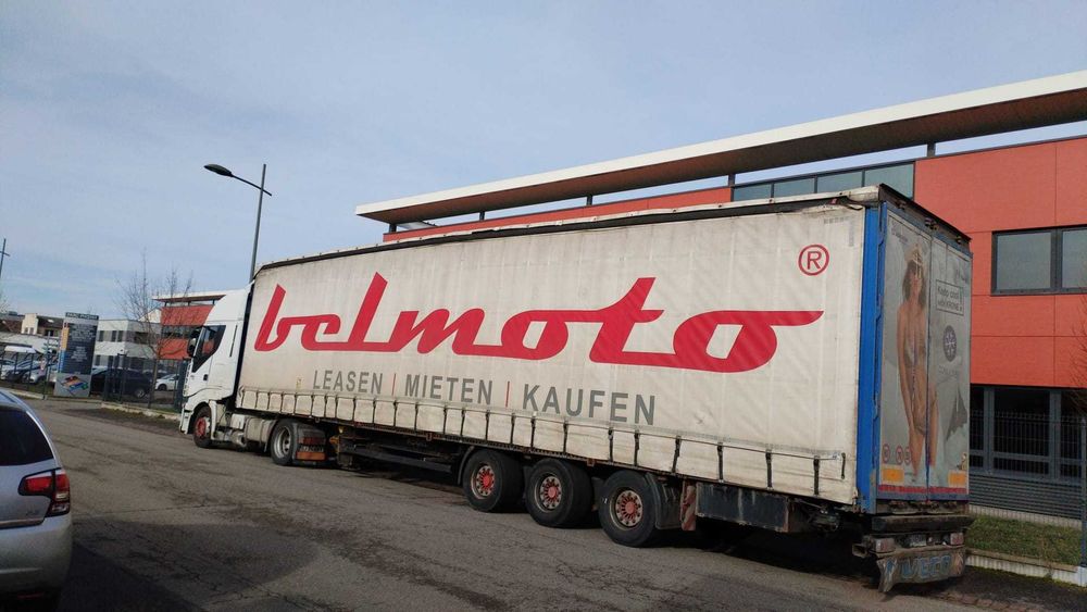Vand dezmembrez iveco stralis