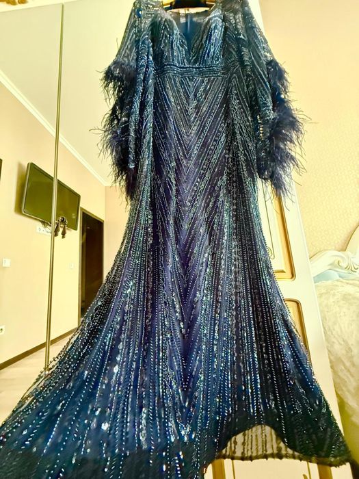 Платье красивое