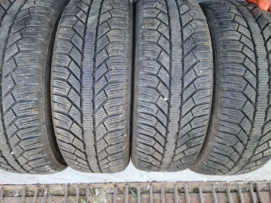 Anvelope 195/60R16 marca Semperit, M +S ,DOT 2020