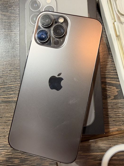 Vand iphone 13 pro max 256gb, 76% sanatate baterie