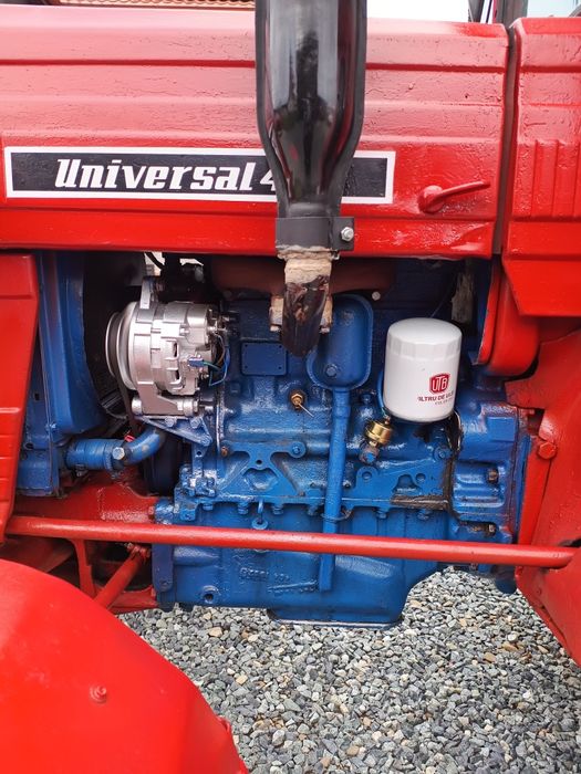 Vând tractor utb 445 cu utilaje