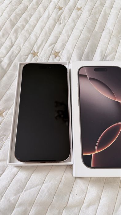 iPhone 16pro б/у в отличном состоянии