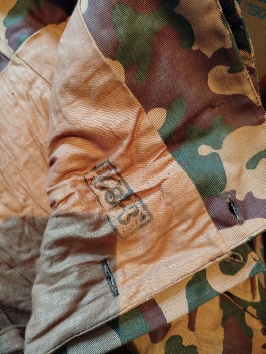 Vayenni kiyimar sotiladi yangi