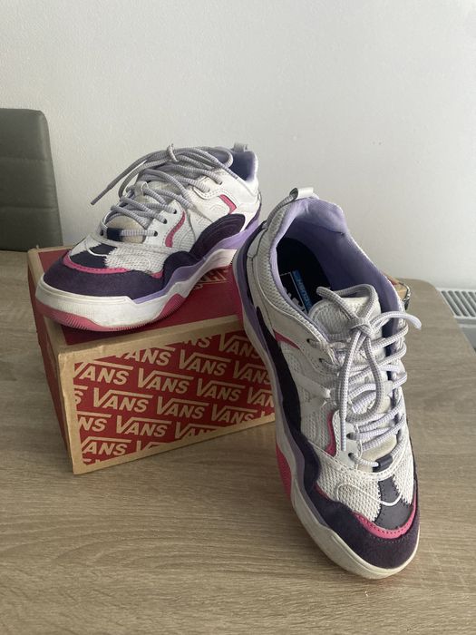 Vans adidasi sneakers  Vand Varix marimea 38