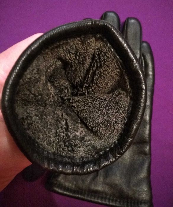 Зимни шапки и ръкавици