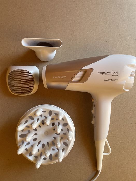 Uscător păr Rowenta 2300