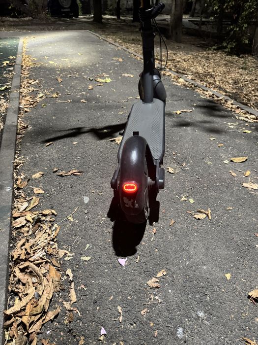 Продается электро самокат Ninebotg30max