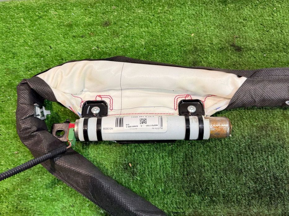 AIRBAG CORTINA DREAPTA RENAULT MEGANE III B95 1.6 DIESEL 2014 COD OEM 985P07779R 40751425591 2008-2016