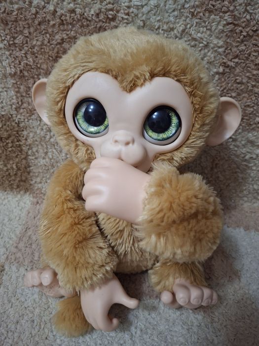 Обезьянка от FurReal. Hasbro.