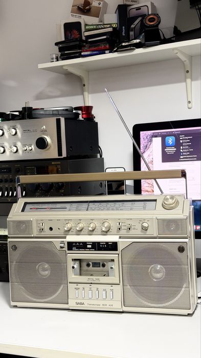 SABA Transeuropa RCR 426 Vintage Boombox Hi-Fi – Radio FM/AM/SW, Casetofon Auto, Metal/CrO2, APFS, 3 Programări-derulare pe melodie , VU LED!