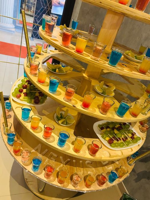 Tortul mirelui - suport de 200 shoturi