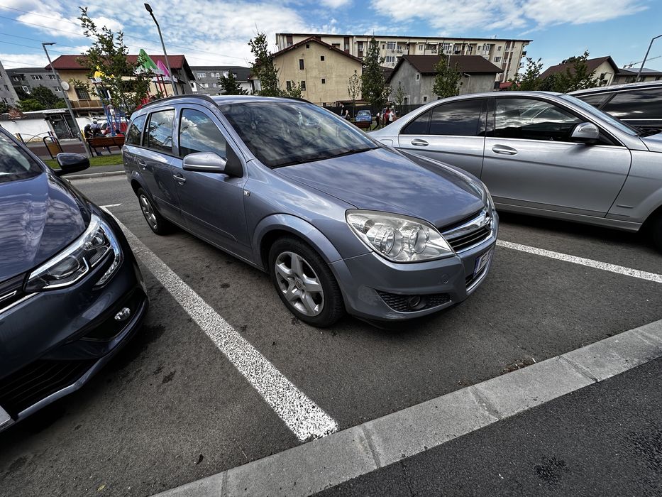 Opel Astra H - benzina - 2008 - de vanzare