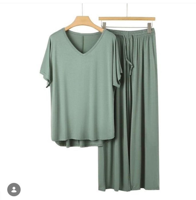 Продам шикарные домашние костюмы