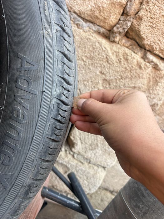 Шины 225/60/18 продам