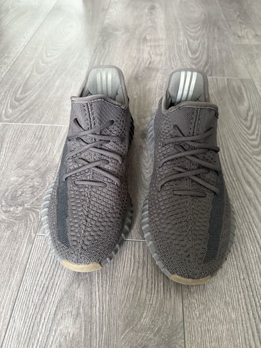 Adidas Yeezy Boost 350 V2