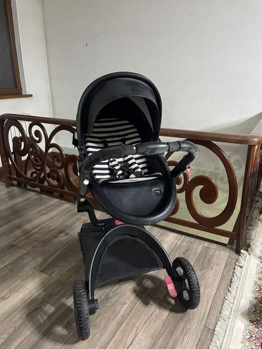 Продам коляску Hot mom