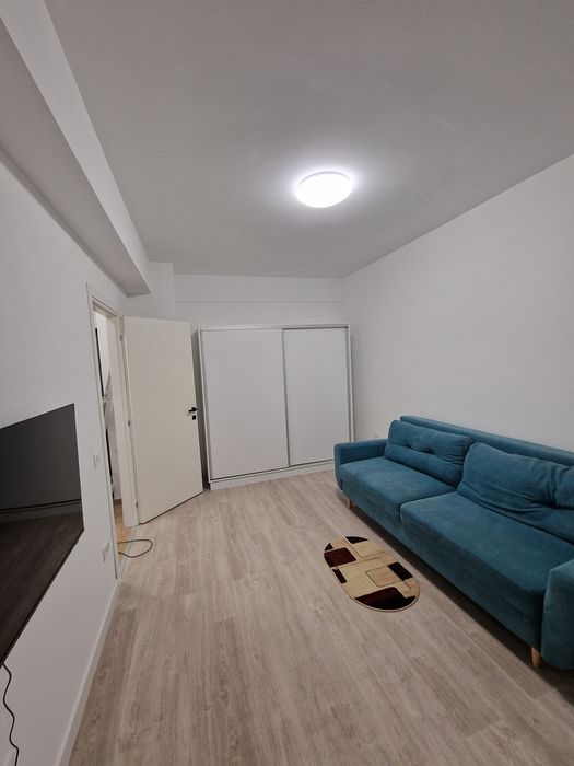 Închiriez apartament cu o cameră