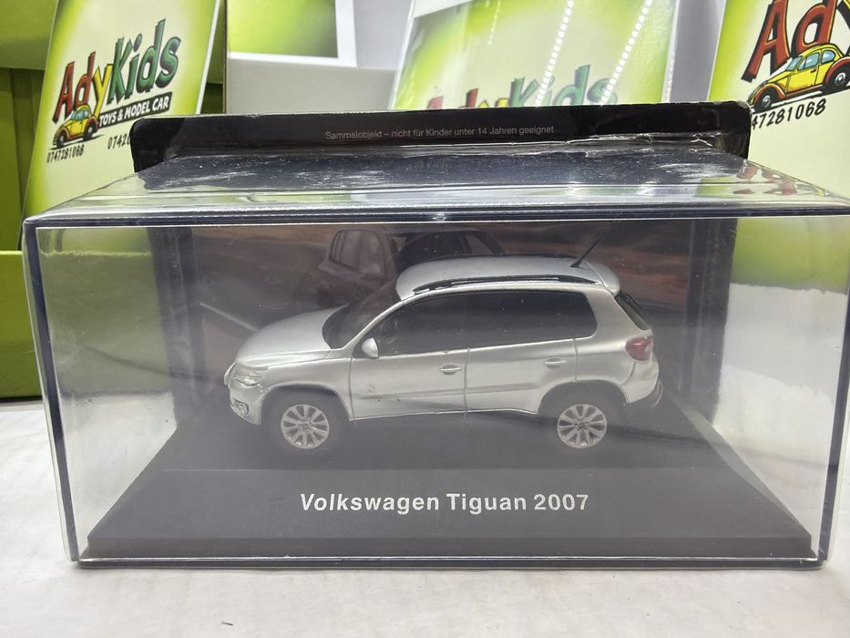 Volkswagen TIGUAN an 2007 machetă auto scara 1:43(10cm) GRI