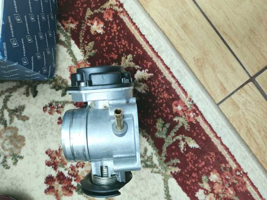 Clapeta acceleratie ( CITITI ANUNTUL )