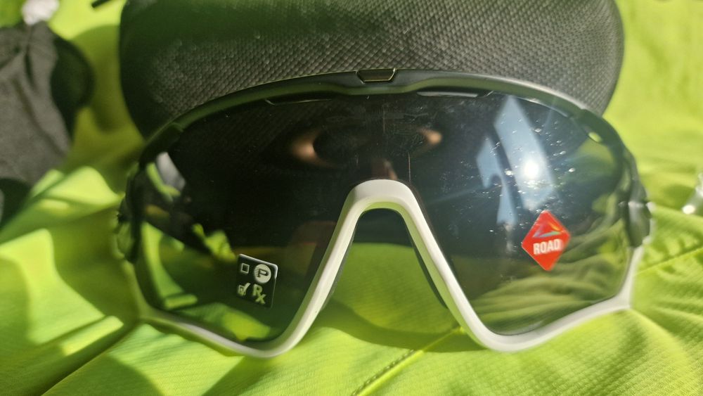 Vând ochelari oakley jawbreker prizm