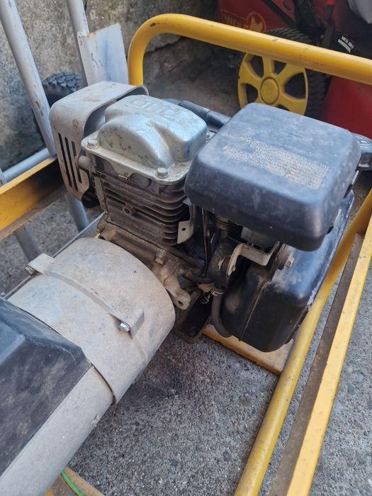 Generator monofazic Honda  2,5 kw