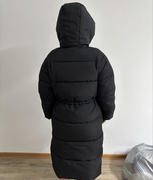 Продам куртку в отличном состояние