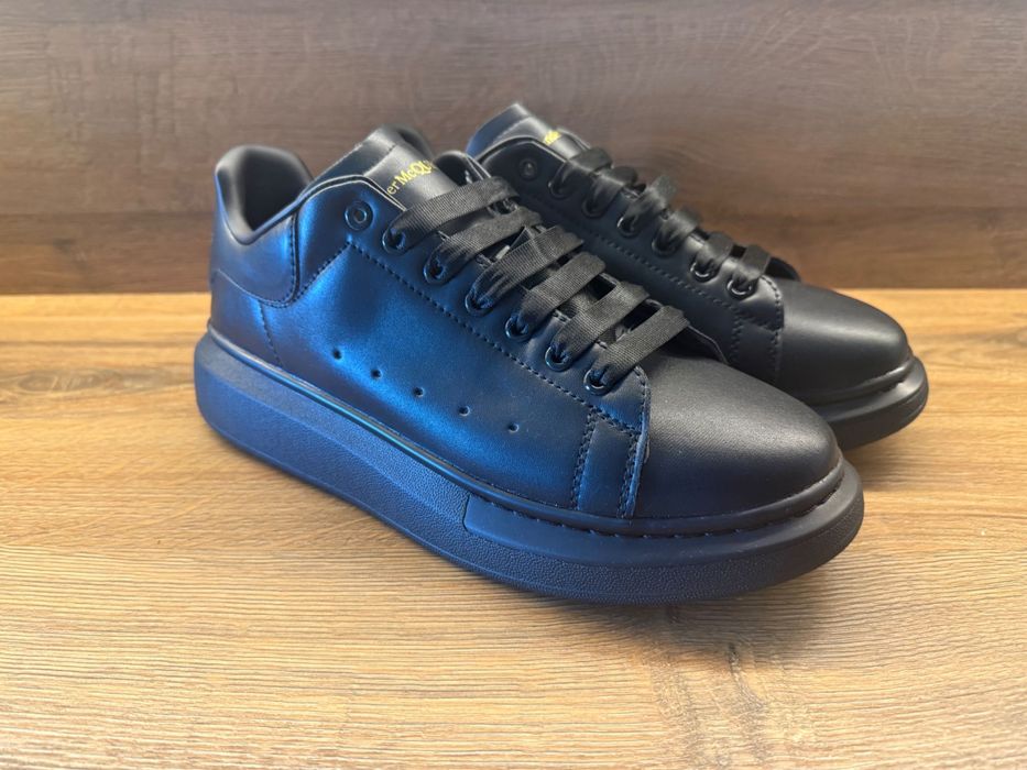 Pantofi Alexander McQueen