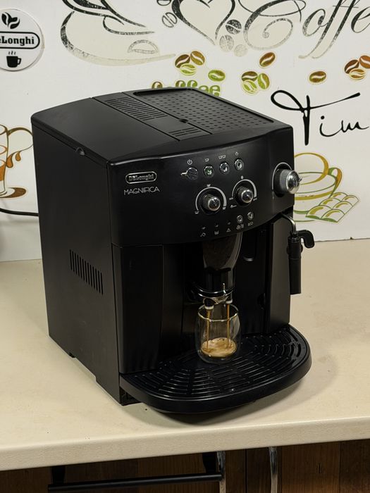 Кафемашина кафе автомат delonghi magnifica с гаранция