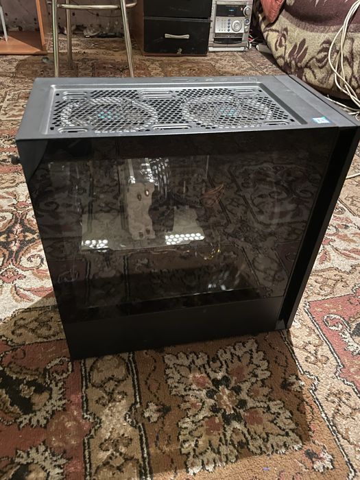 PC Desktop Stabil - Perfect pentru Utilizare Zilnica