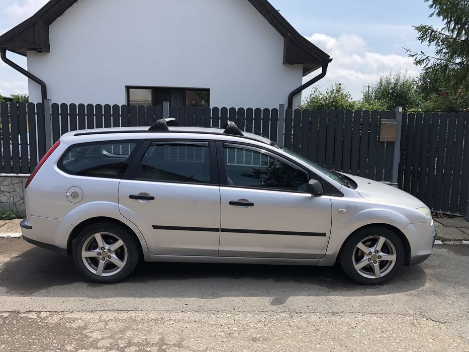 FORD Focus 2004 — imagine 3