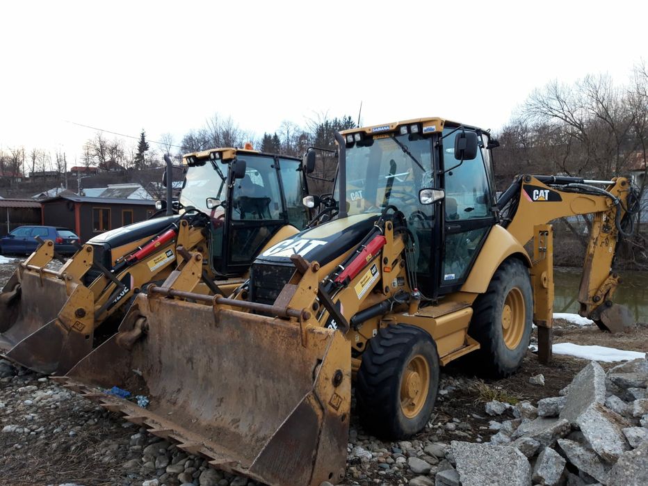 Inchiriez buldoexcavatoare si autobasculantă