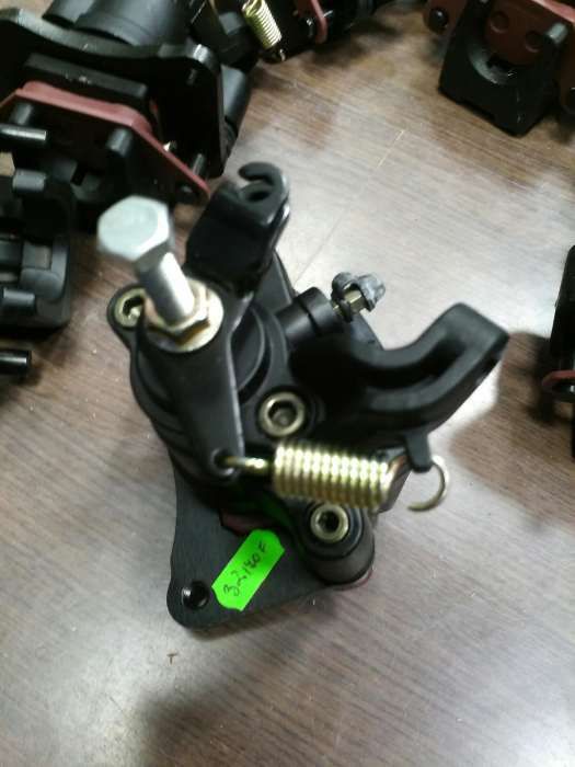 Etrier frana piese Atv Quad Linhai polaris kymco Etrier Linhai Park