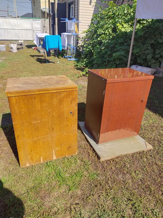 Бытовая швейная машинка