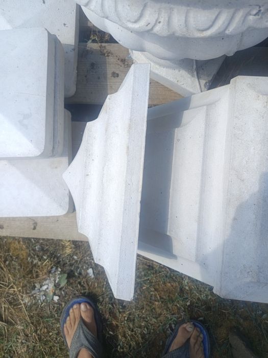 Coame și capace de gard