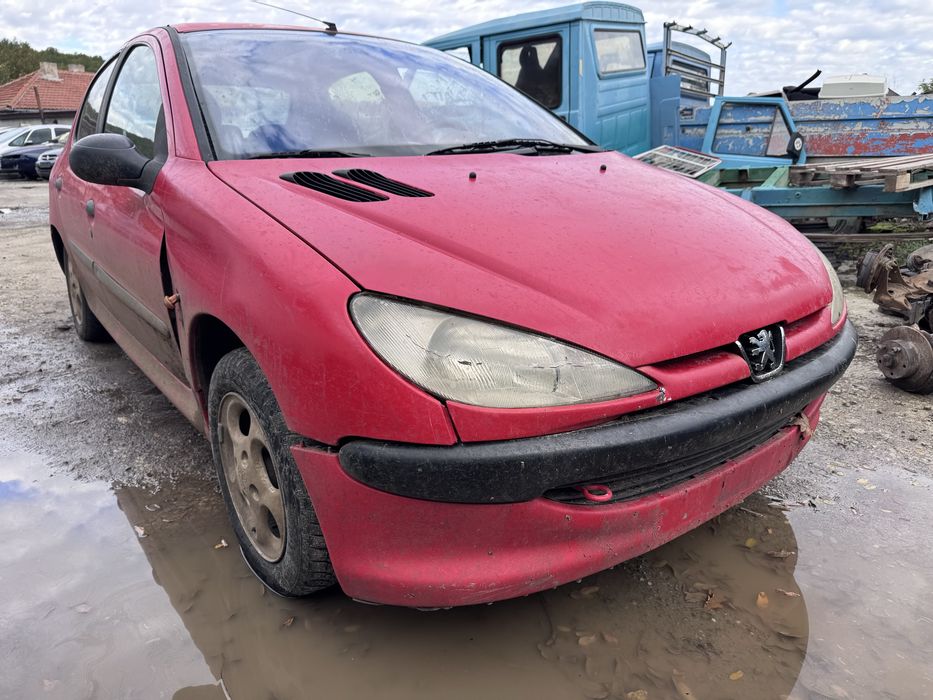 Peugeot 206 1.4i 75hp 2001г На Части