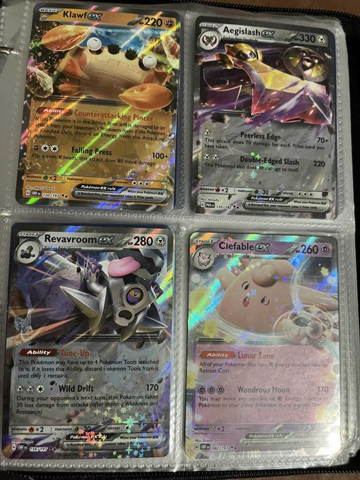 Super Colectie Pokemon Vlad - 1300 carduri - Rare, Gold, VMax, Vintage 2012