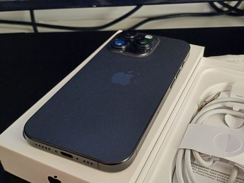 iPhone 16 Pro 128GB Black Titanium