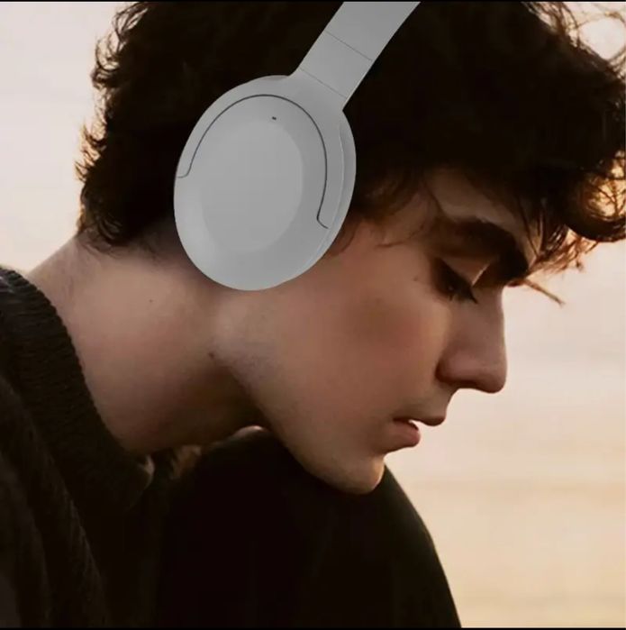 Беспроводные наушники Bluetooth Новые!