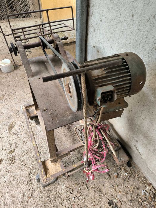 Трифазен циркуляр