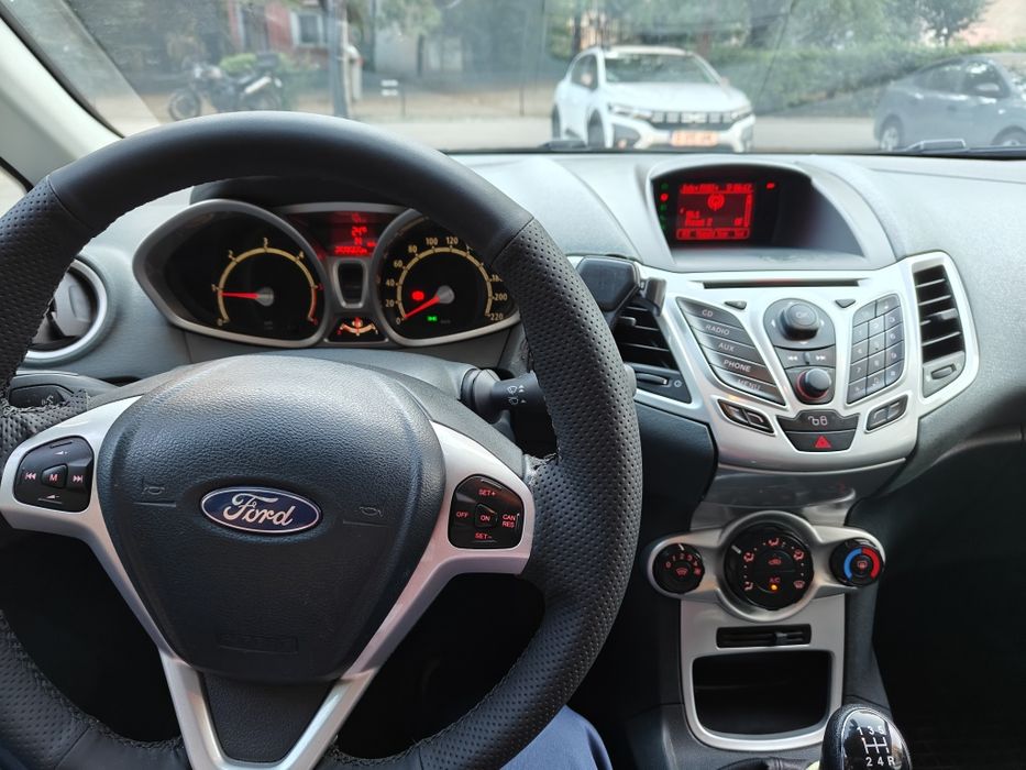FORD Fiesta 2009 — imagine 5