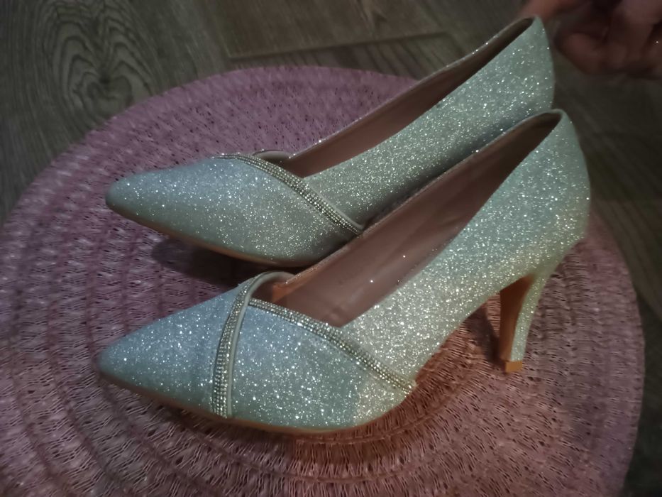 Дамски елегантни обувки