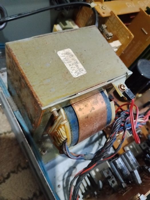 Amplitunere statie Marantz SR5000